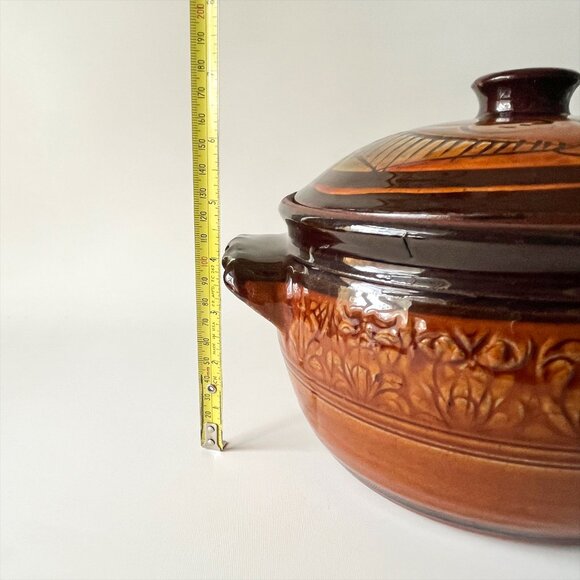 Vintage Terracotta Clay Casserole Pot with Lid Large Rustic Ceramic Cooker - Picture 5 of 6